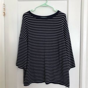 UNIQLO WOMEN ULTRA STRETCH LOUNGE TOP (L)